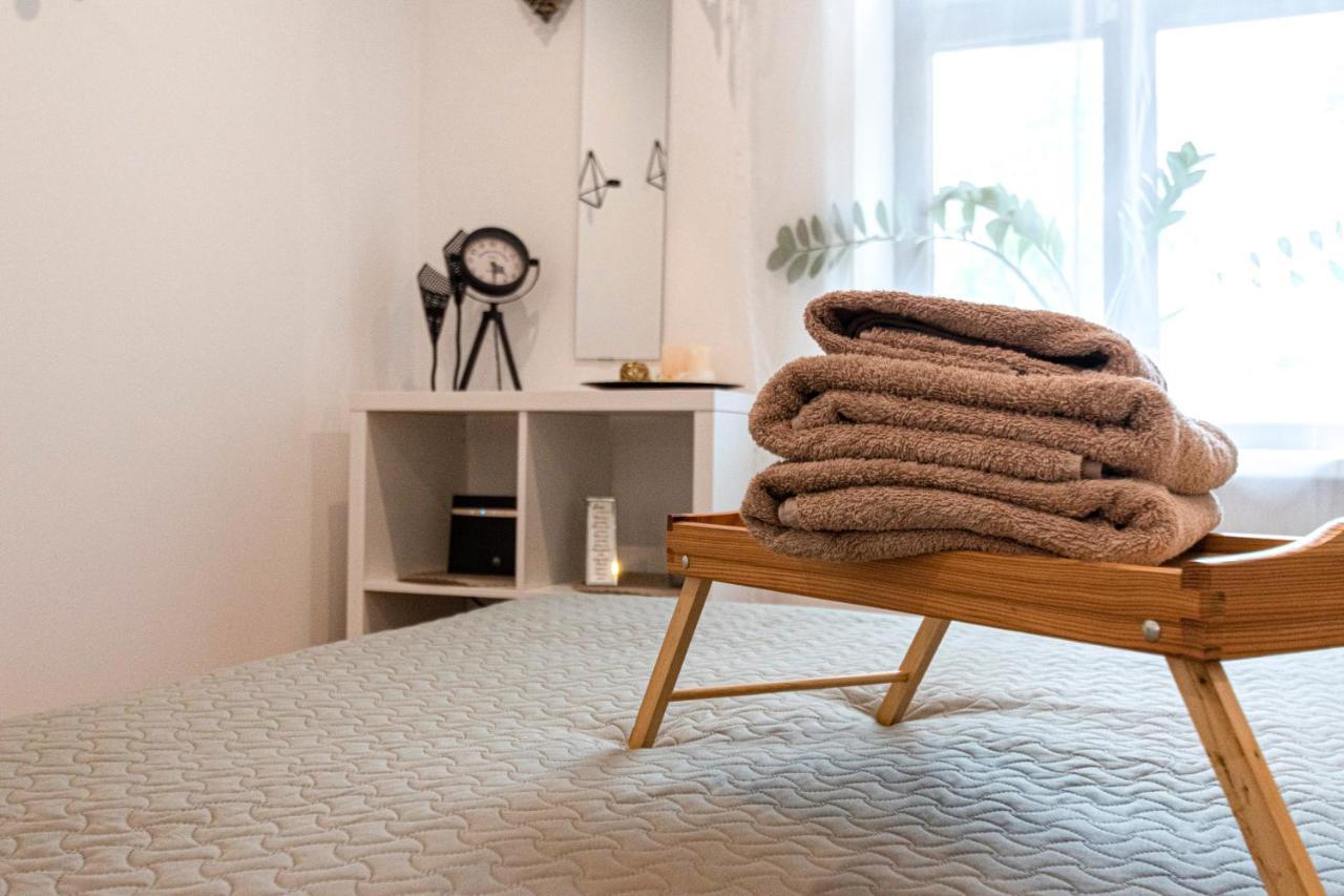 Napoleona Apartamenti Apartment Kuldiga Ngoại thất bức ảnh