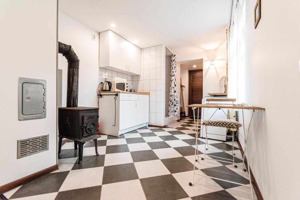 Napoleona Apartamenti Apartment Kuldiga Ngoại thất bức ảnh